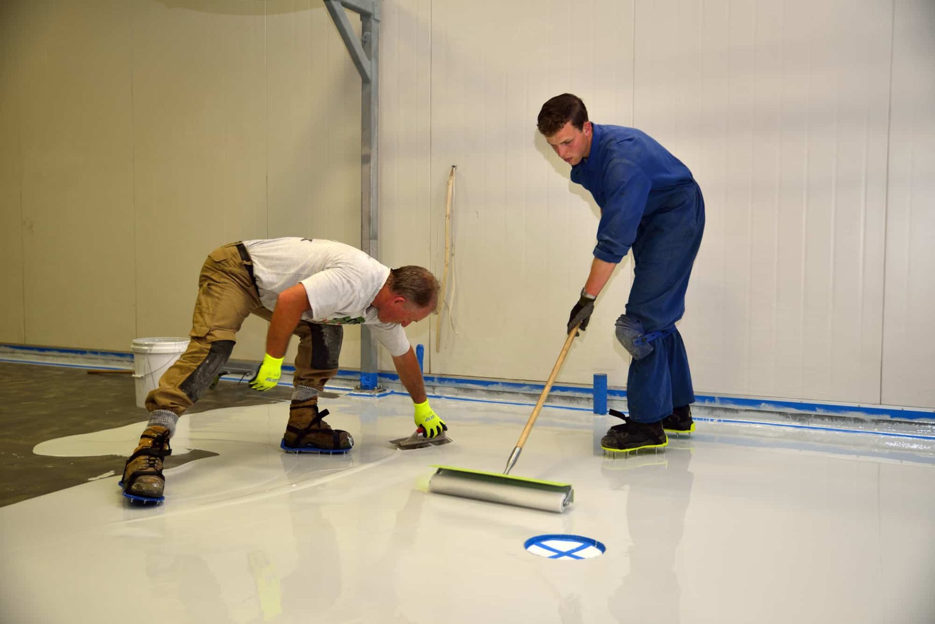 Epoxy flooring contractors