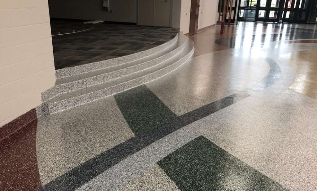 Epoxy flooring with flakes